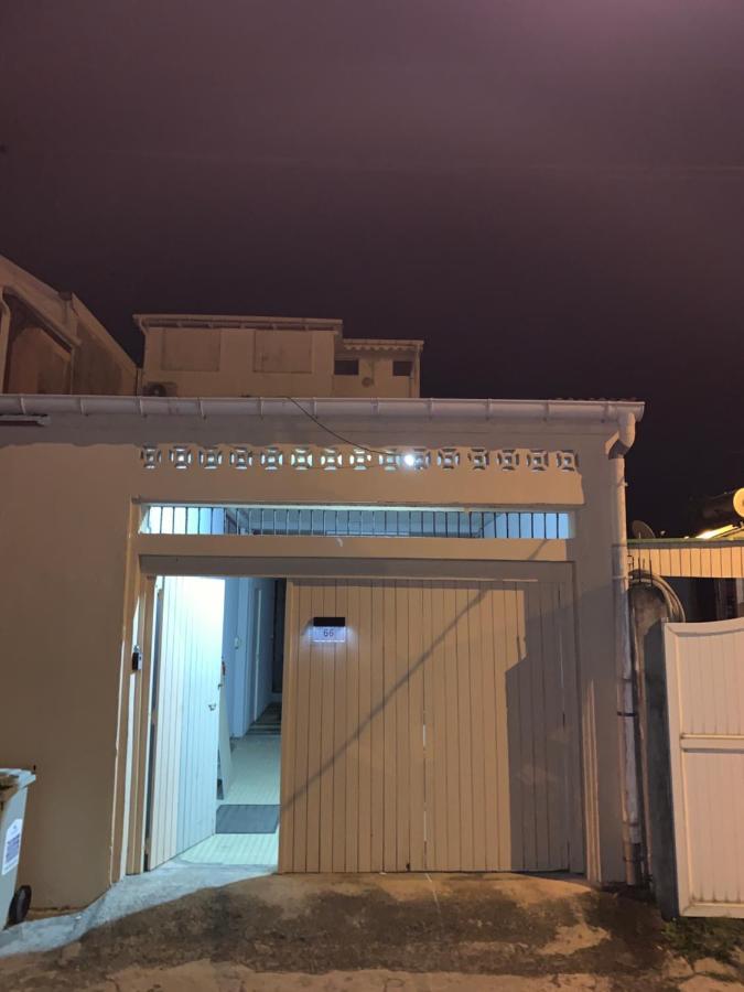 Au Coeur De Saint Francois Apartment ภายนอก รูปภาพ